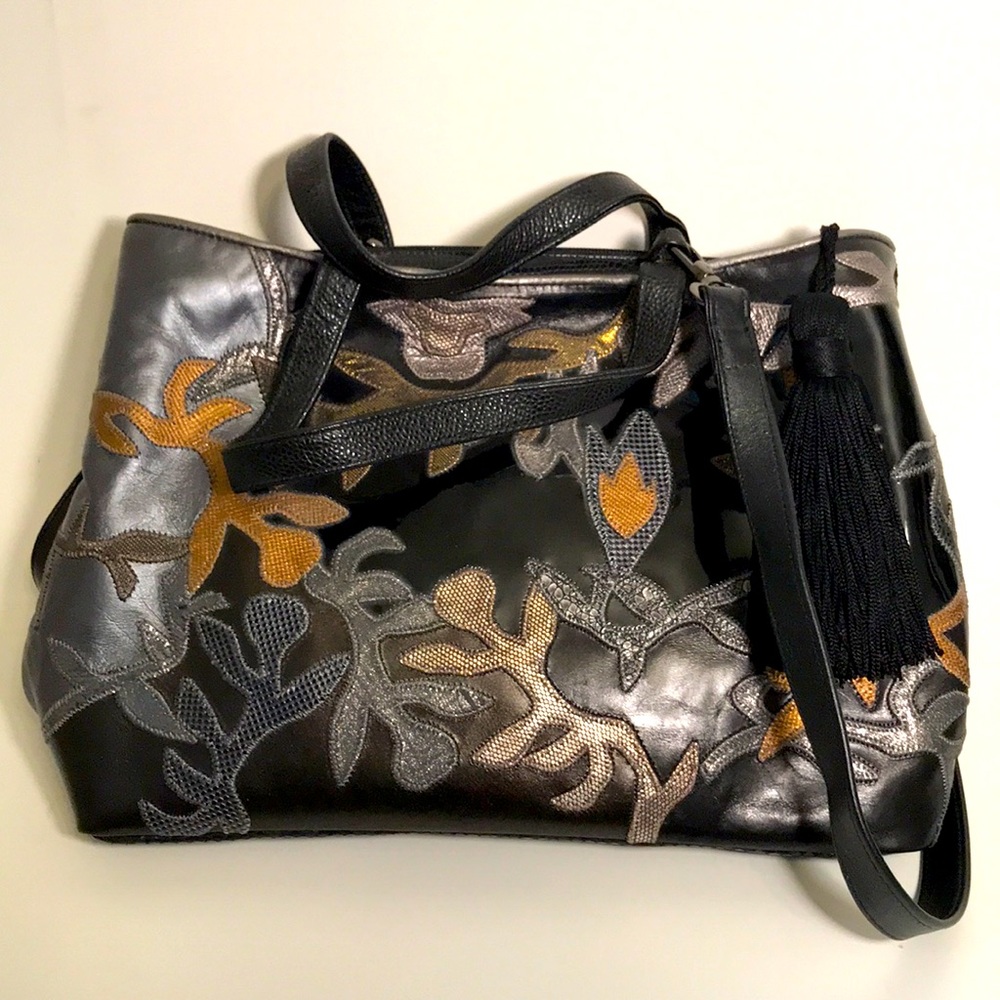 Accents by Sharif Cross Body Bag Black